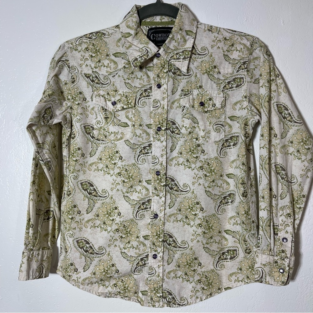 Cowboy Hardware, Paisley Pearl Snap Western Shirt. Size Medium.